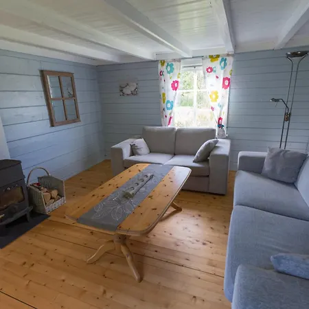 Peaceful Retreat In Lofoten